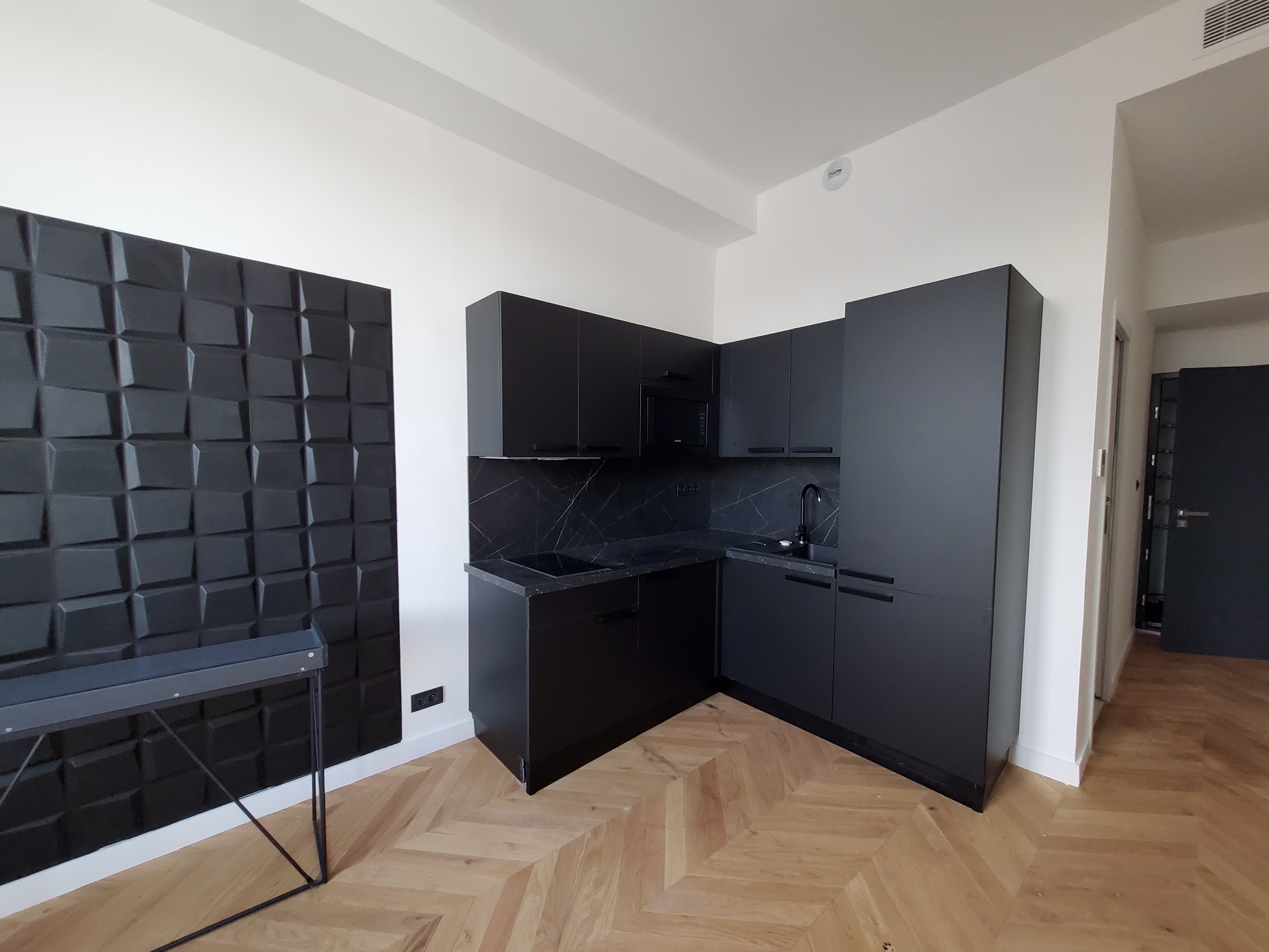 Première photo Location studio 19 m² Nice Centre Avenue FOCH
